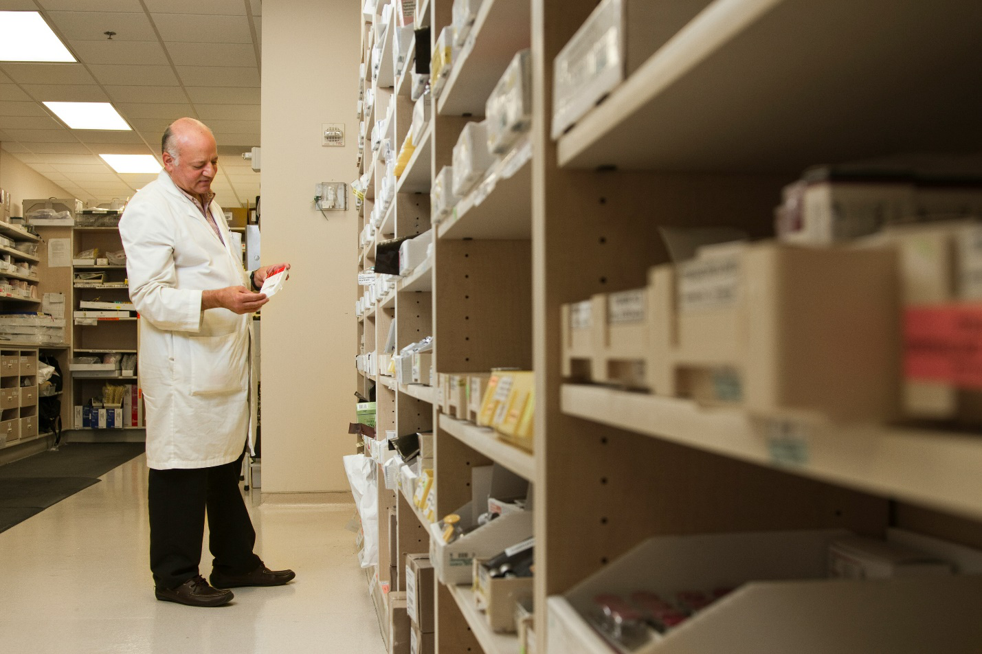 Ensuring Compliance in Specialty Pharmacy: A Guide for Healthcare Providers